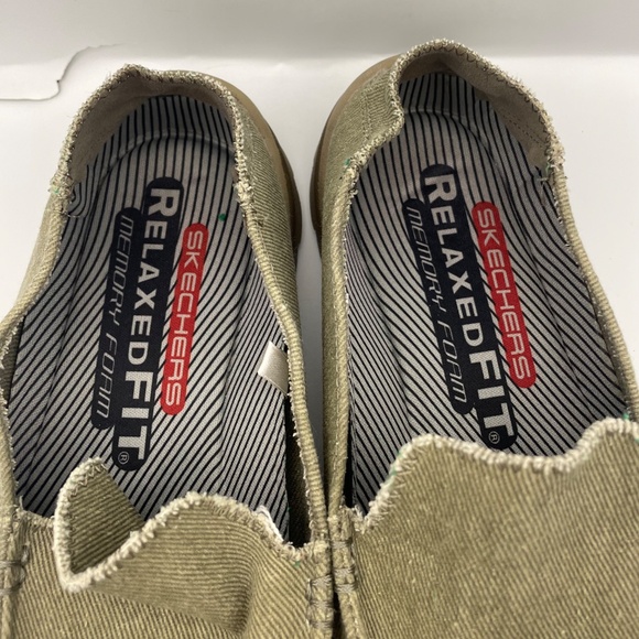 SKECHERS men’s taupe brown Superior canvas memory foam loafer sneakers Size 9.5